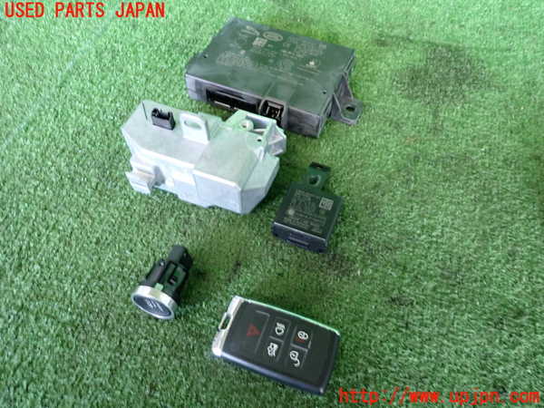 2UPJ-9237776110]ジャガー・XE(JA2ND)エンジンコンピューター 中古_3