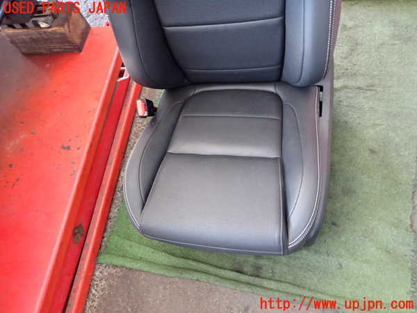2UPJ-9237777065]ジャガー・XE(JA2ND)助手席シート 中古_3