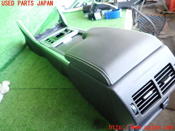 2UPJ-9237777540]ジャガー・XE(JA2ND)センターコンソール 中古_2