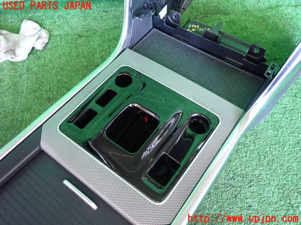 2UPJ-9237777540]ジャガー・XE(JA2ND)センターコンソール 中古_3