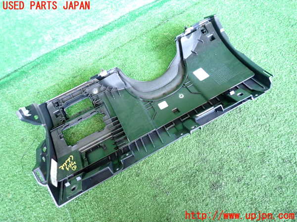 2UPJ-9237777691]ジャガー・XE(JA2ND)内装トリム類1 中古_2