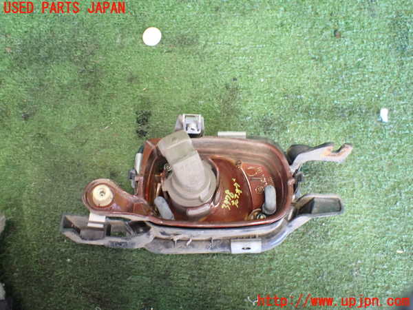 2UPJ-9237781182]ベンツ C180 コンプレッサー ステーションワゴン(203246)左フォグ 中古_2