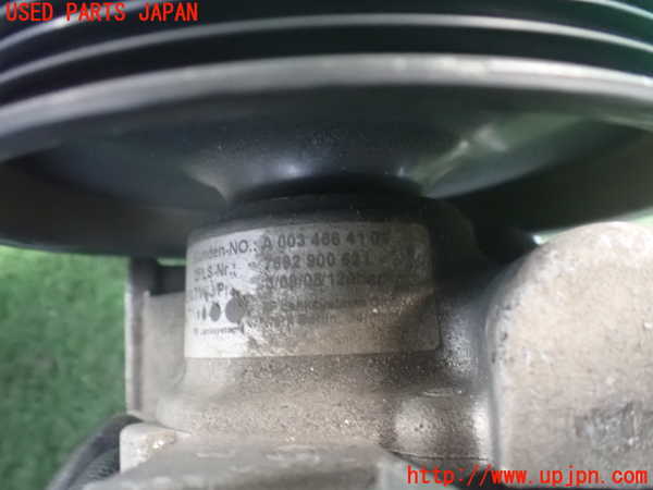 2UPJ-9237784250]ベンツ C180 コンプレッサー ステーションワゴン(203246)パワステポンプ 中古_3
