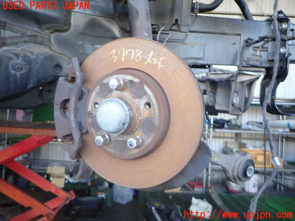 2UPJ-9237784290]ベンツ C180 コンプレッサー ステーションワゴン(203246)右フロントナックルハブ 中古_2