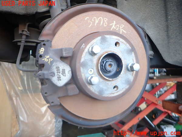 2UPJ-9237784300]ベンツ C180 コンプレッサー ステーションワゴン(203246)右リアナックルハブ 中古_2