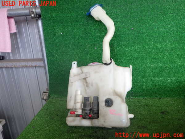 2UPJ-9237786791]ベンツ C180 コンプレッサー ステーションワゴン(203246)ウォッシャータンク1 中古_2