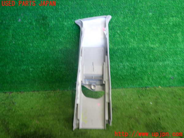 2UPJ-9237787670]ベンツ C180 コンプレッサー ステーションワゴン(203246)左センターピラートリム 中古_2