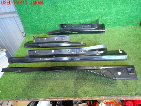 2UPJ-9237787740]ベンツ C180 コンプレッサー ステーションワゴン(203246)スカッフプレート 中古_2