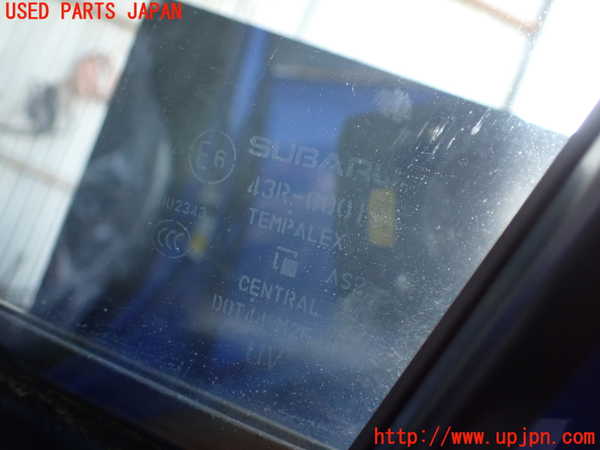 2UPJ-9237791230]レヴォーグ(VN5)右前ドア 中古 CENTRAL M2E48 43R-00018_3