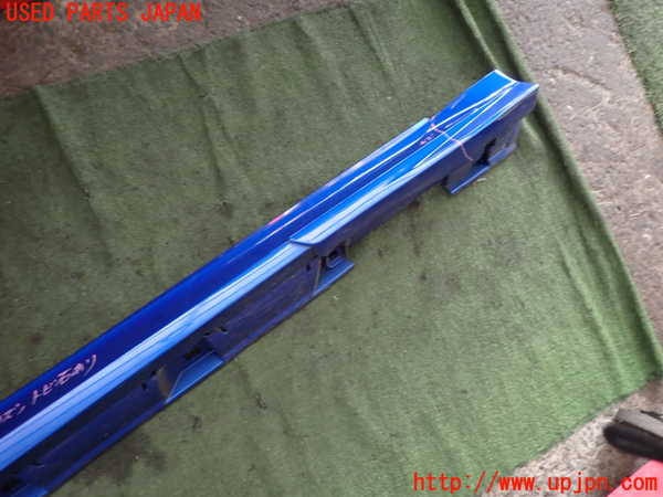 2UPJ-9237791390]レヴォーグ(VN5)右サイドステップ 中古_2