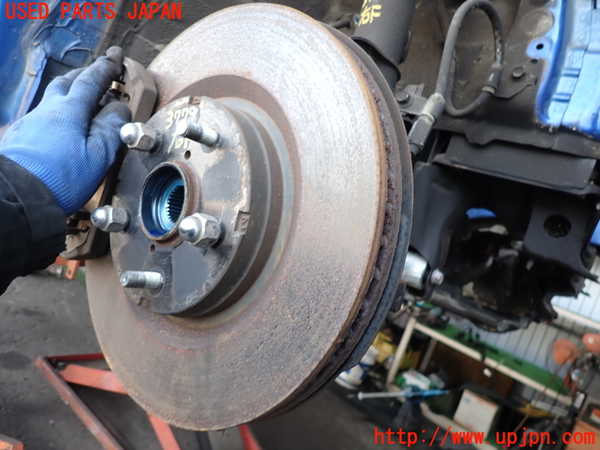 2UPJ-9237794290]レヴォーグ(VN5)右フロントナックルハブ 中古_2