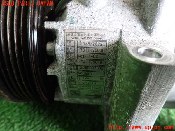 2UPJ-9237796025]レヴォーグ(VN5)エアコンコンプレッサー 中古_3