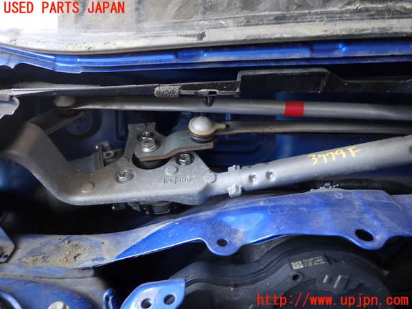 2UPJ-9237796770]レヴォーグ(VN5)フロントワイパーモーター 中古_2