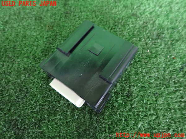 2UPJ-9237796149]レヴォーグ(VN5)コンピューター4(ヘッドライトオートレベリング) 中古 84051VC100_2