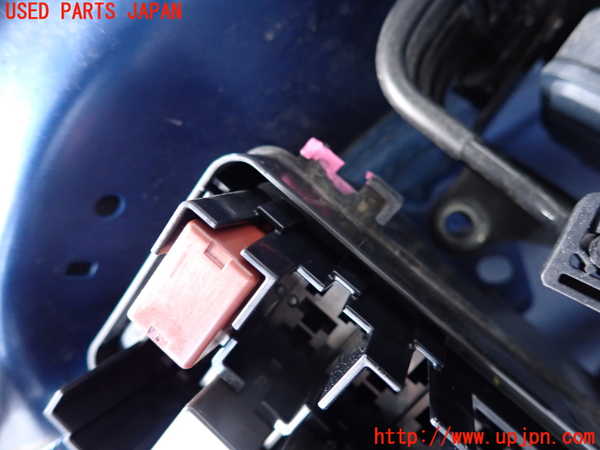 2UPJ-9237796742]レヴォーグ(VN5)ヒューズボックス2(EGルーム内運転席側) 中古_3
