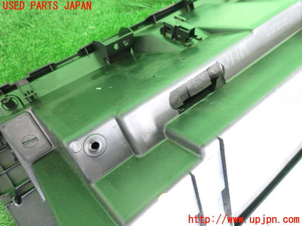 2UPJ-9237797516]レヴォーグ(VN5)グローブボックス1 中古_4