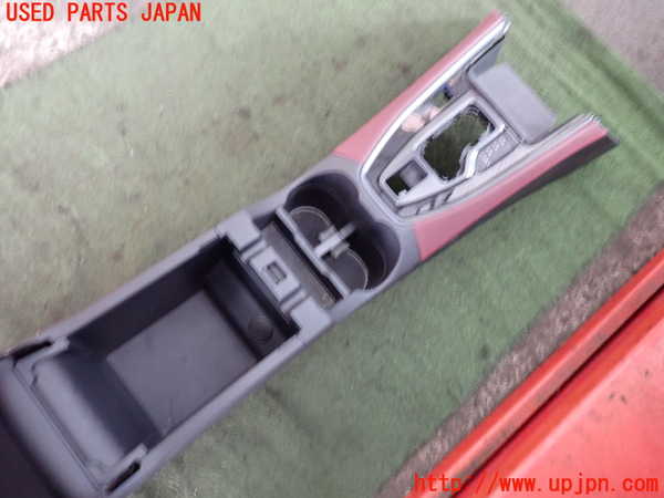 2UPJ-9237797540]レヴォーグ(VN5)センターコンソール 中古_3