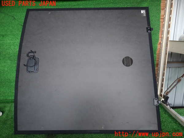 2UPJ-9237797771]レヴォーグ(VN5)ラゲッジトレイ1 中古_2