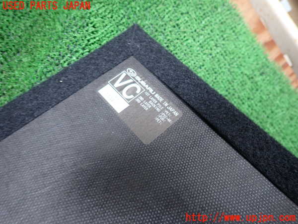 2UPJ-9237797771]レヴォーグ(VN5)ラゲッジトレイ1 中古_3