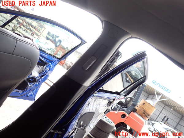 2UPJ-9237797665]レヴォーグ(VN5)右センターピラートリム 中古_2