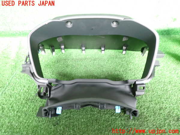 2UPJ-9237797510]レヴォーグ(VN5)メーターフード 中古_2