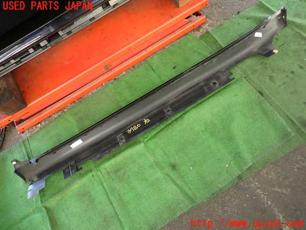 2UPJ-9237801390]BMW X1(HT20)右サイドステップ 中古 (F48)_5