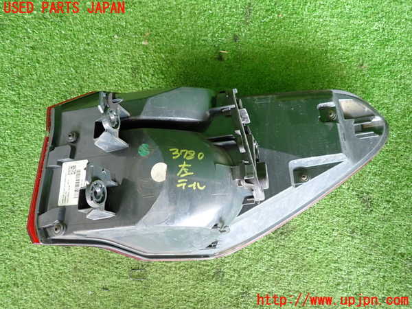 2UPJ-9237801536]BMW X1(HT20)左テールランプ 中古 (F48)_3