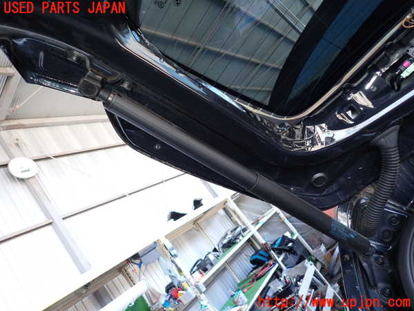 2UPJ-9237801584]BMW X1(HT20)リアゲートダンパー 中古 (F48)_2