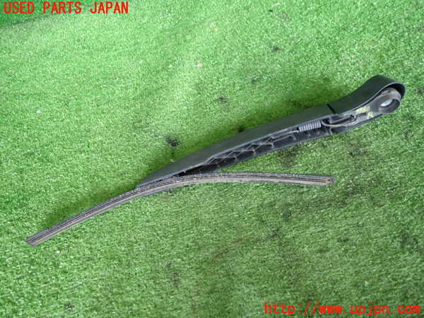 2UPJ-9237801661]BMW X1(HT20)リアワイパーアーム1 中古 (F48)_2