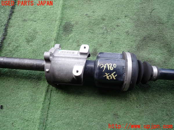2UPJ-9237804010]BMW X1(HT20)右フロントドライブシャフト 中古 (F48)_3