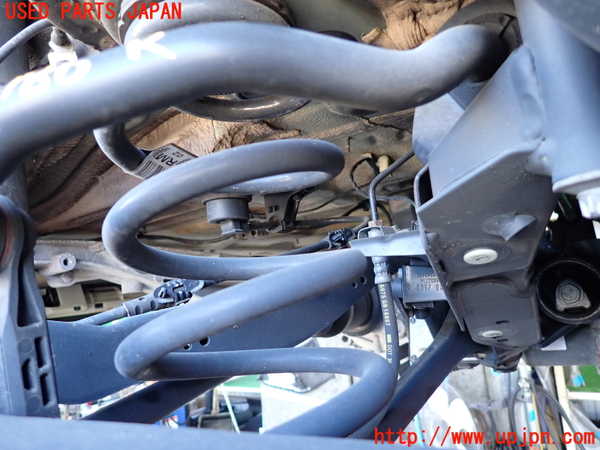 2UPJ-9237805100]BMW X1(HT20)右リアスプリング 中古 (F48)_2