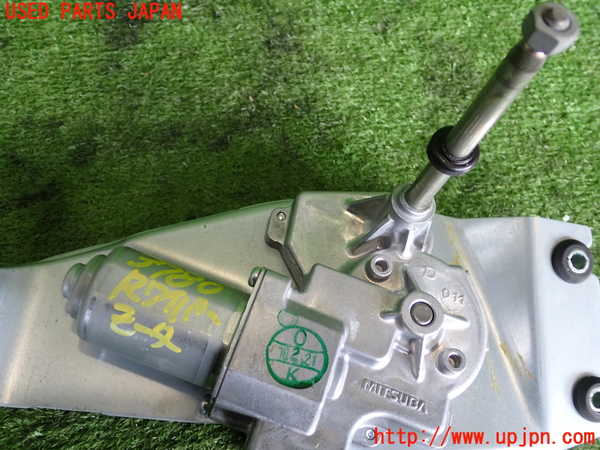 2UPJ-9237806775]BMW X1(HT20)リアワイパーモーター 中古 (F48)_4