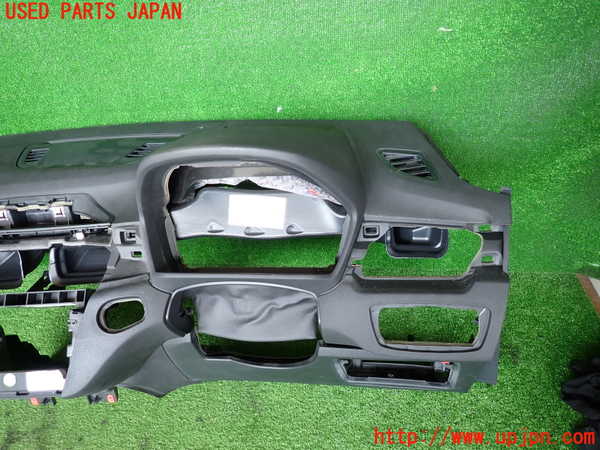 2UPJ-9237807505]BMW X1(HT20)ダッシュボード 中古 (F48)_2