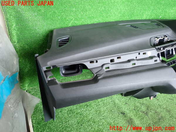 2UPJ-9237807505]BMW X1(HT20)ダッシュボード 中古 (F48)_4