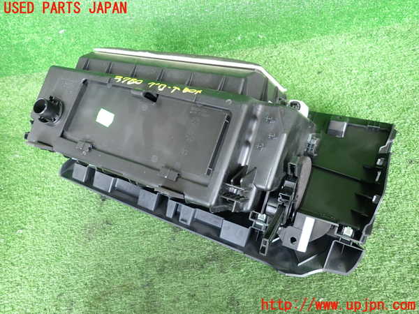 2UPJ-9237807516]BMW X1(HT20)グローブボックス1 中古 (F48)_3