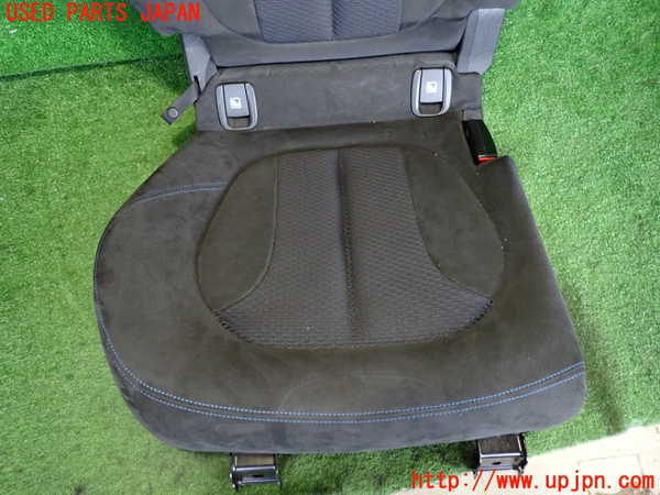 2UPJ-9237807145]BMW X1(HT20)右2列目シート 中古 (F48)_2