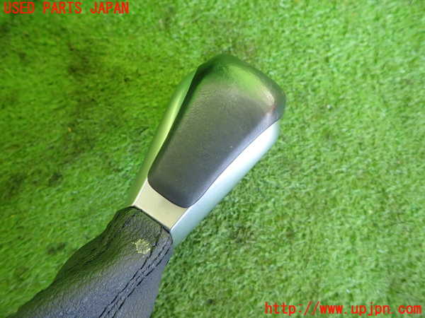 2UPJ-9237807570]BMW X1(HT20)シフトノブ 中古 (F48)_2