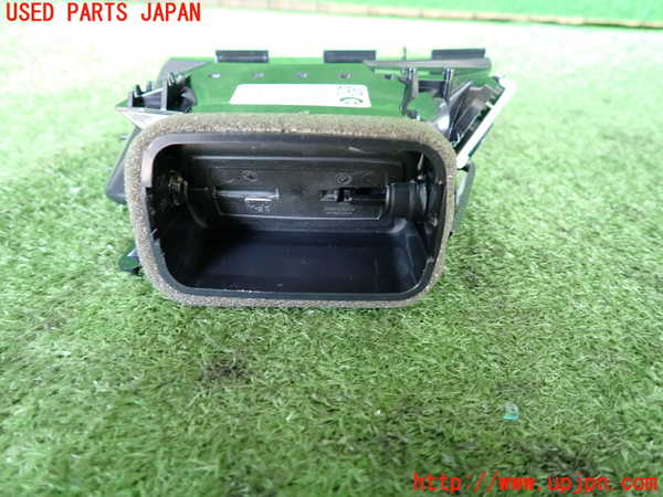 2UPJ-9237807527]BMW X1(HT20)エアコン吹き出し口2 (左) 中古 (F48)_3