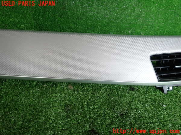 2UPJ-9237807528]BMW X1(HT20)エアコン吹き出し口3 (真中) 中古 (F48)_3