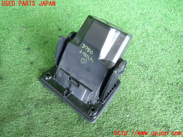 2UPJ-9237807841]BMW X1(HT20)小物入れ1 中古 (F48)_2