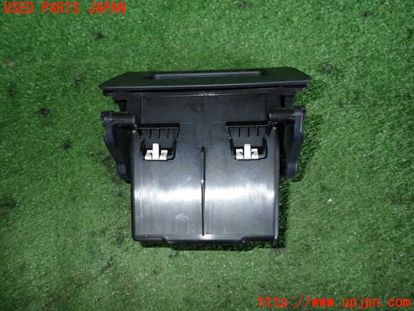 2UPJ-9237807841]BMW X1(HT20)小物入れ1 中古 (F48)_3