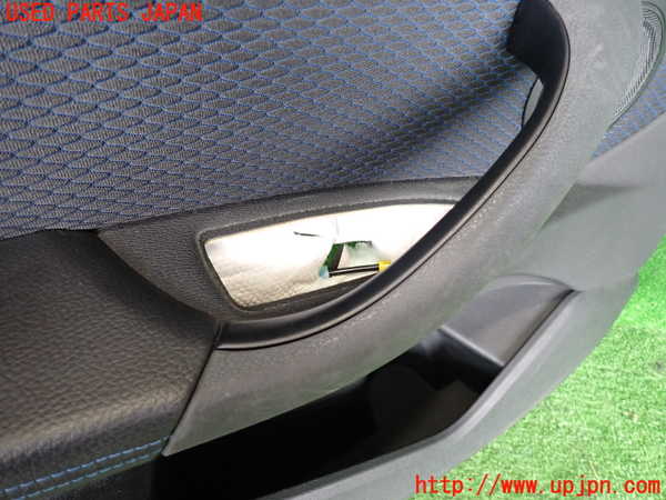 2UPJ-9237801264]BMW X1(HT20)左前ドア内張り 中古 (F48)_4