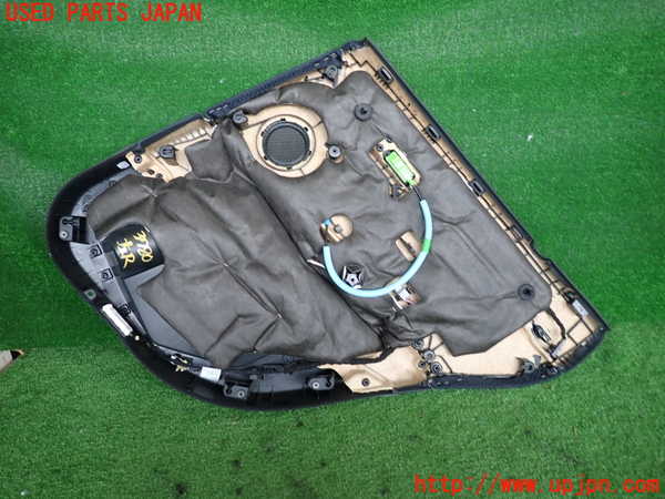 2UPJ-9237801324]BMW X1(HT20)左後ドア内張り 中古 (F48)_2