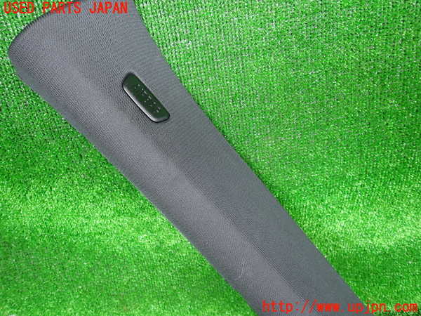 2UPJ-9237807660]BMW X1(HT20)左フロントピラートリム 中古 (F48)_2