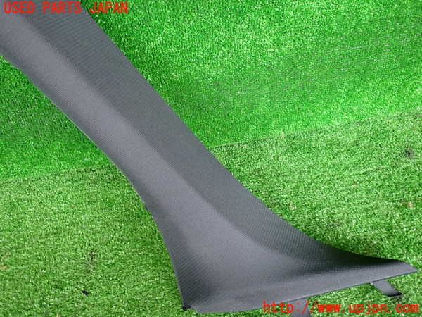 2UPJ-9237807660]BMW X1(HT20)左フロントピラートリム 中古 (F48)_3