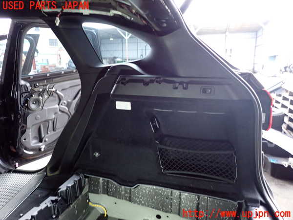 2UPJ-9237807675]BMW X1(HT20)右リアピラートリム 中古 (F48)_2