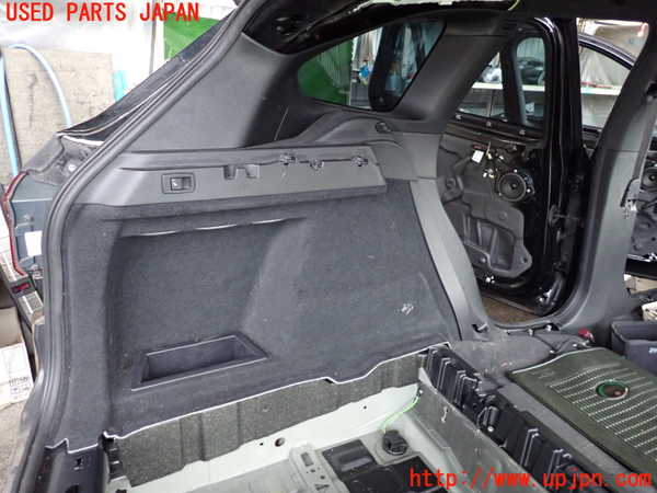2UPJ-9237807680]BMW X1(HT20)左リアピラートリム 中古 (F48)_2