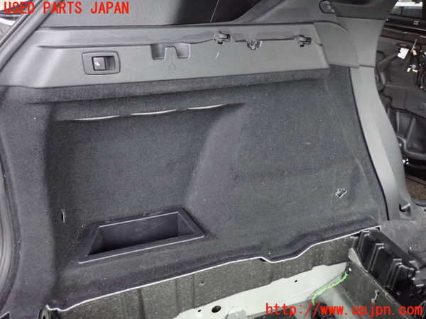 2UPJ-9237807680]BMW X1(HT20)左リアピラートリム 中古 (F48)_5