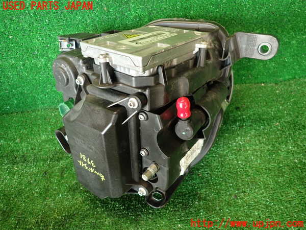 2UPJ-9237811130]アバルト・595(312142)右ヘッドライト HID 中古_2