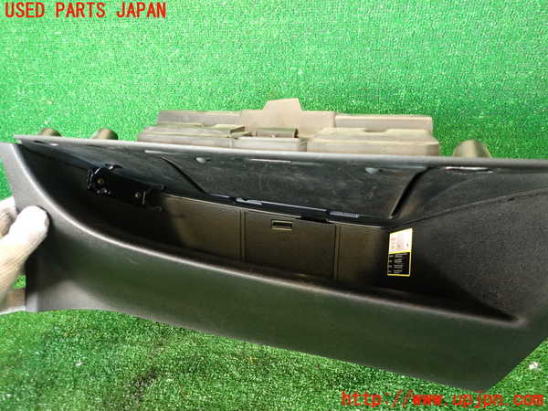 2UPJ-9237817516]アバルト・595(312142)グローブボックス1 中古_3